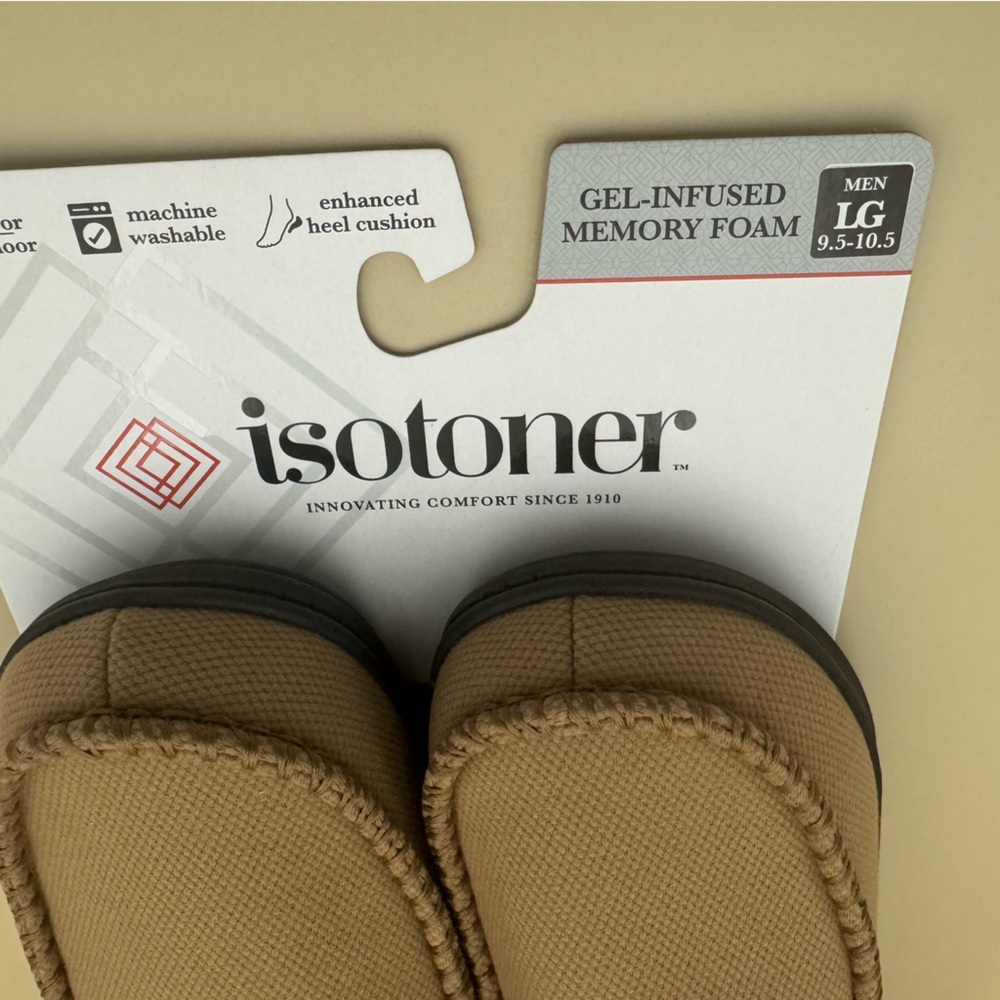 Isotoner Plush Tan Slippers size: L